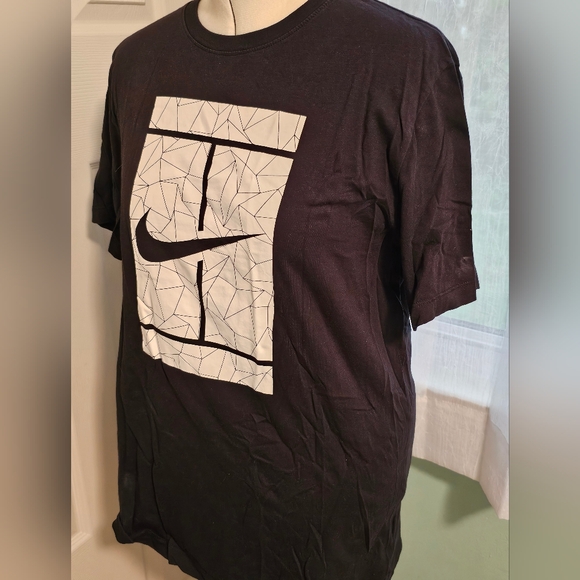 Men's Nike Court T-shirt Size XL Black and White - Picture 4 of 7